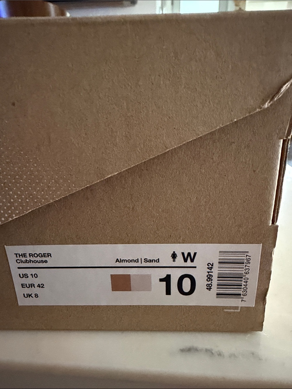 On Running women’s The Roger Federer White and Tan Low-Top Sneakers - Picture 5 of 5